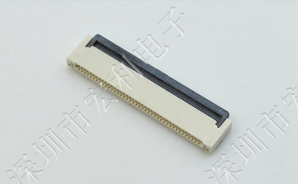 蝌蚪网站在线观看FPC插座翻蓋式FFC間距0.5mm 32p針腳位H2.0mm 前插後翻連接器